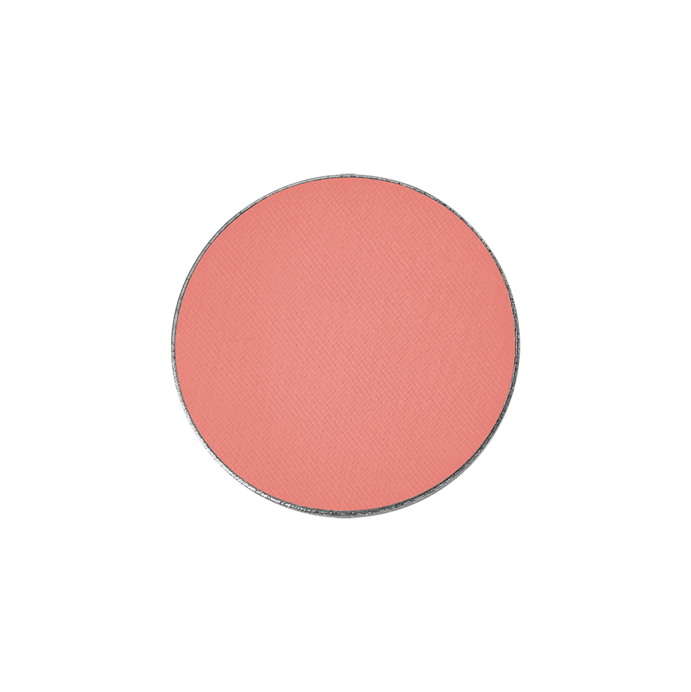 viaGlamour image of a extreme-eyeshadow