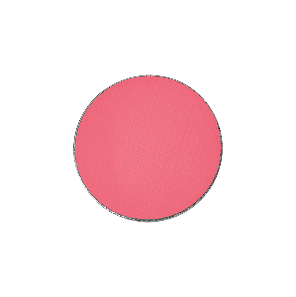 viaGlamour image of a extreme-eyeshadow