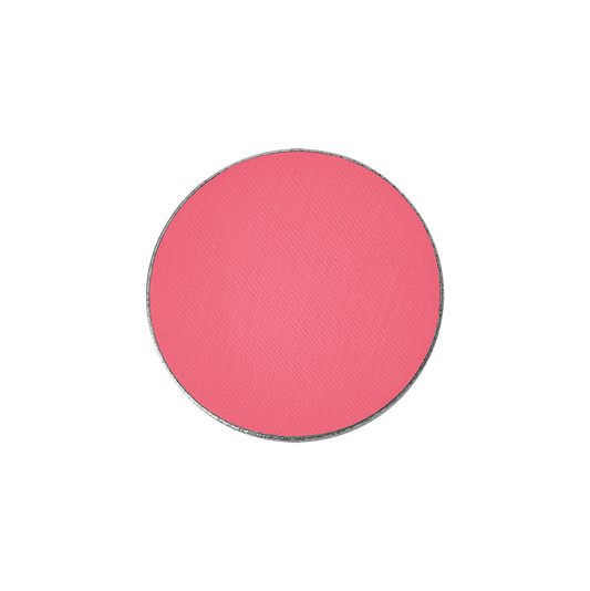 viaGlamour image of a extreme-eyeshadow