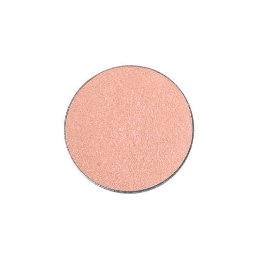 viaGlamour image of a extreme-eyeshadow