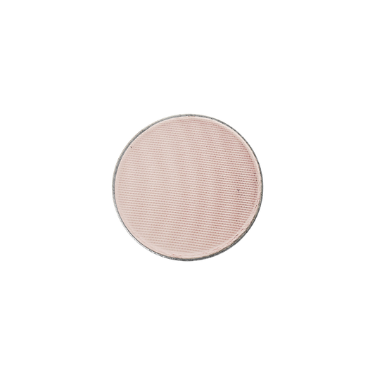 viaGlamour image of a extreme-eyeshadow