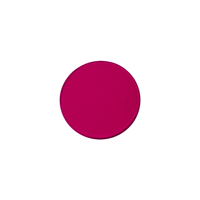 viaGlamour image of a extreme-eyeshadow