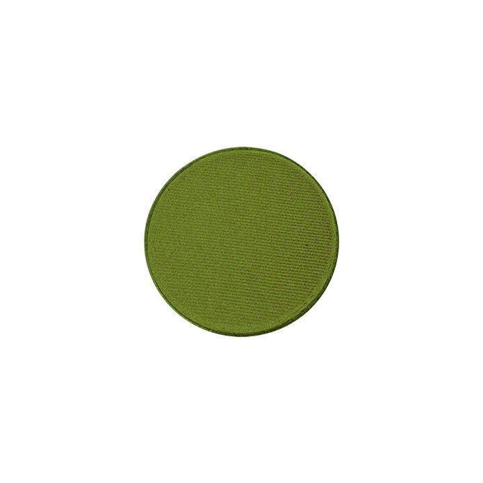 viaGlamour image of a extreme-eyeshadow