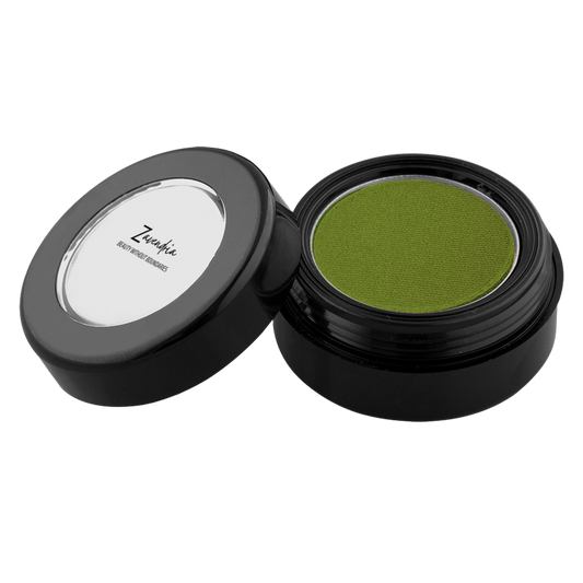 viaGlamour image of a extreme-eyeshadow