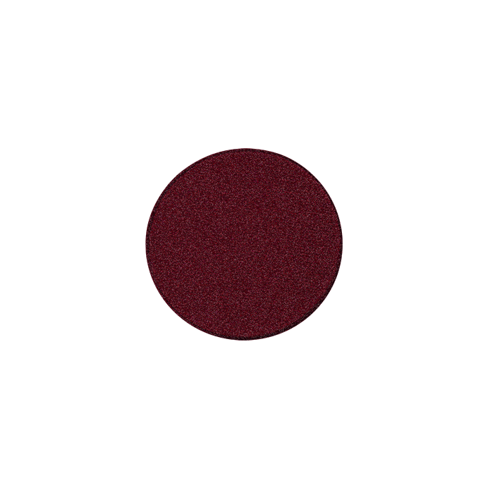 viaGlamour image of a extreme-eyeshadow