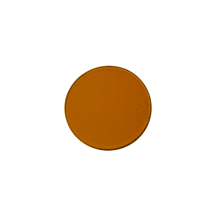 viaGlamour image of a extreme-eyeshadow