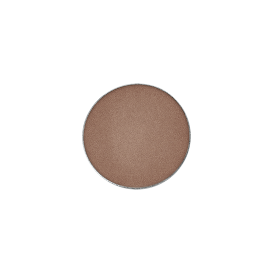 viaGlamour image of a extreme-eyeshadow