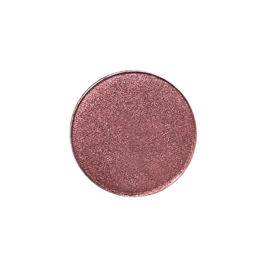 viaGlamour image of a extreme-eyeshadow