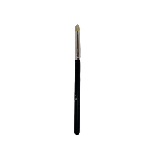 zavendria image of a J431 Pencil Crease Brush